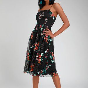 Lulus Black Floral Embroidered Dress (Never worn!)
